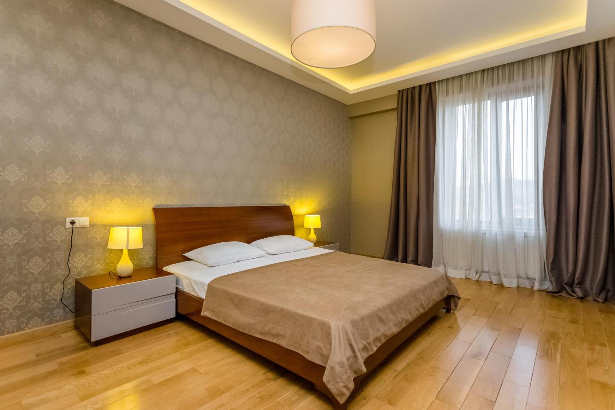 The Grand Apartment Lll Tbilisi Exterior photo
